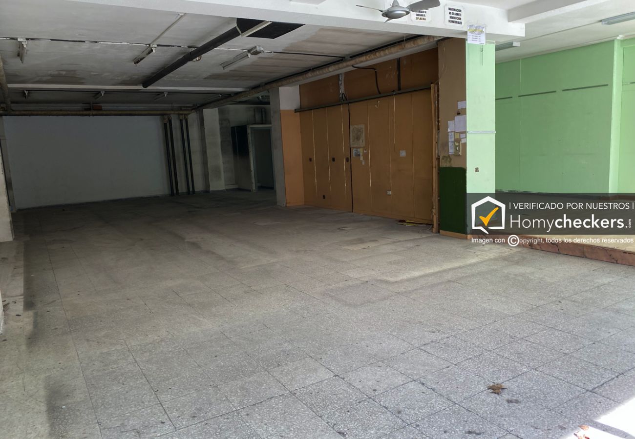 Local comercial en Salamanca - LOCAL AVD COMUNEROS 45