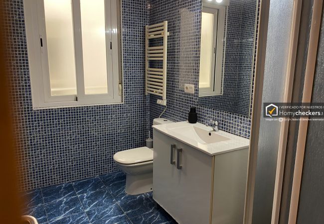 Alquiler por habitaciones en Salamanca - | Habitación Rector BH1 | Exterior | Baño Comparti Alquiler por habitaciones en Salamanca - | Habitación Rector BH1 | Exterior | Baño Comparti