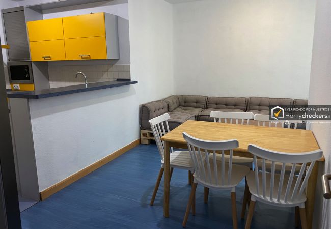 Alquiler por habitaciones en Salamanca - | Habitación Rector BH2 | Exterior | Baño Comparti Alquiler por habitaciones en Salamanca - | Habitación Rector BH2 | Exterior | Baño Comparti