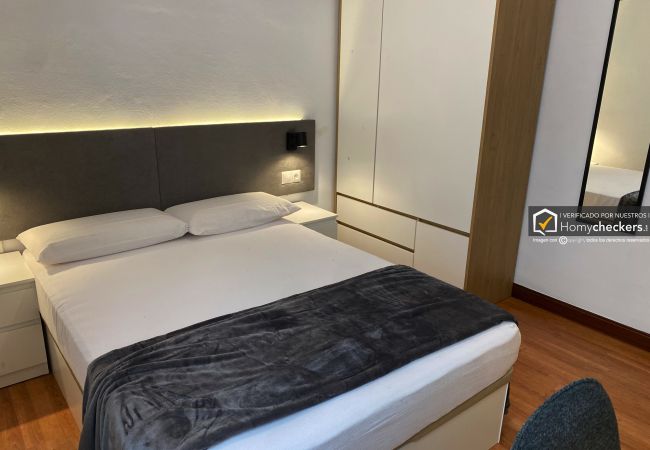 Alquiler por habitaciones en Salamanca - | Habitación Rector 1H4 | Interior | Baño Comparti Alquiler por habitaciones en Salamanca - | Habitación Rector 1H4 | Interior | Baño Comparti