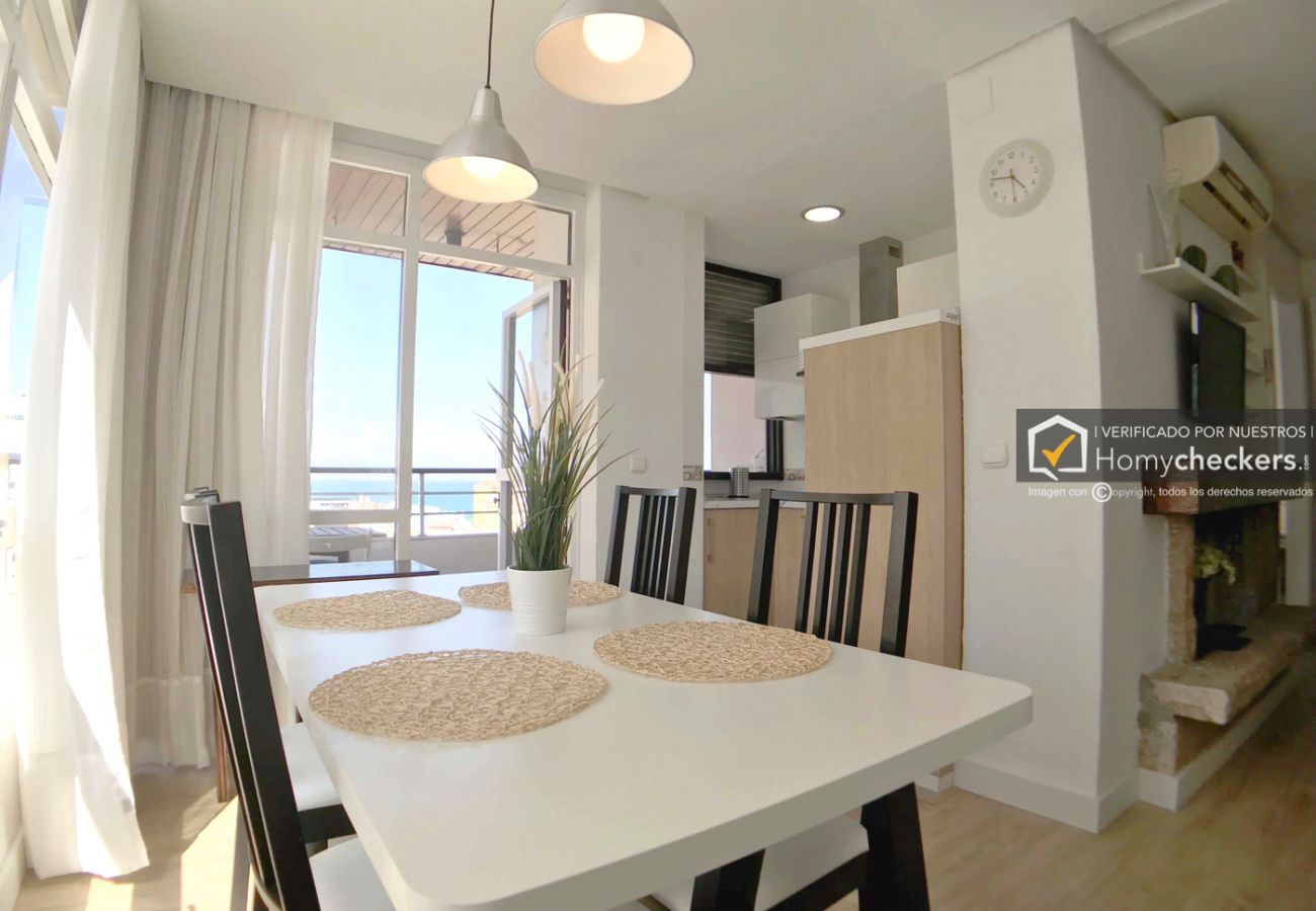 Apartamento en Torremolinos - HomyAT NOGALERA, CON PISCINA Y GARAJE, CENTRO TO