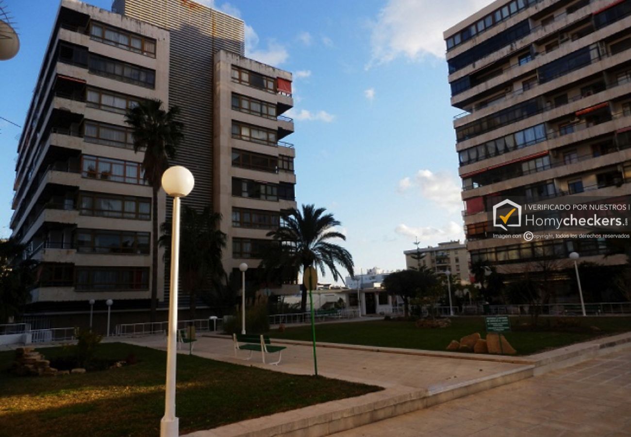 Apartamento en Torremolinos - HomyAT NOGALERA, CON PISCINA Y GARAJE, CENTRO TO