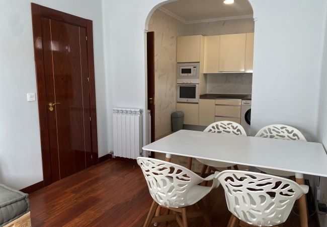Alquiler por habitaciones en Salamanca - | HomyRooms H4 | Habitación Suite | Baño Privado