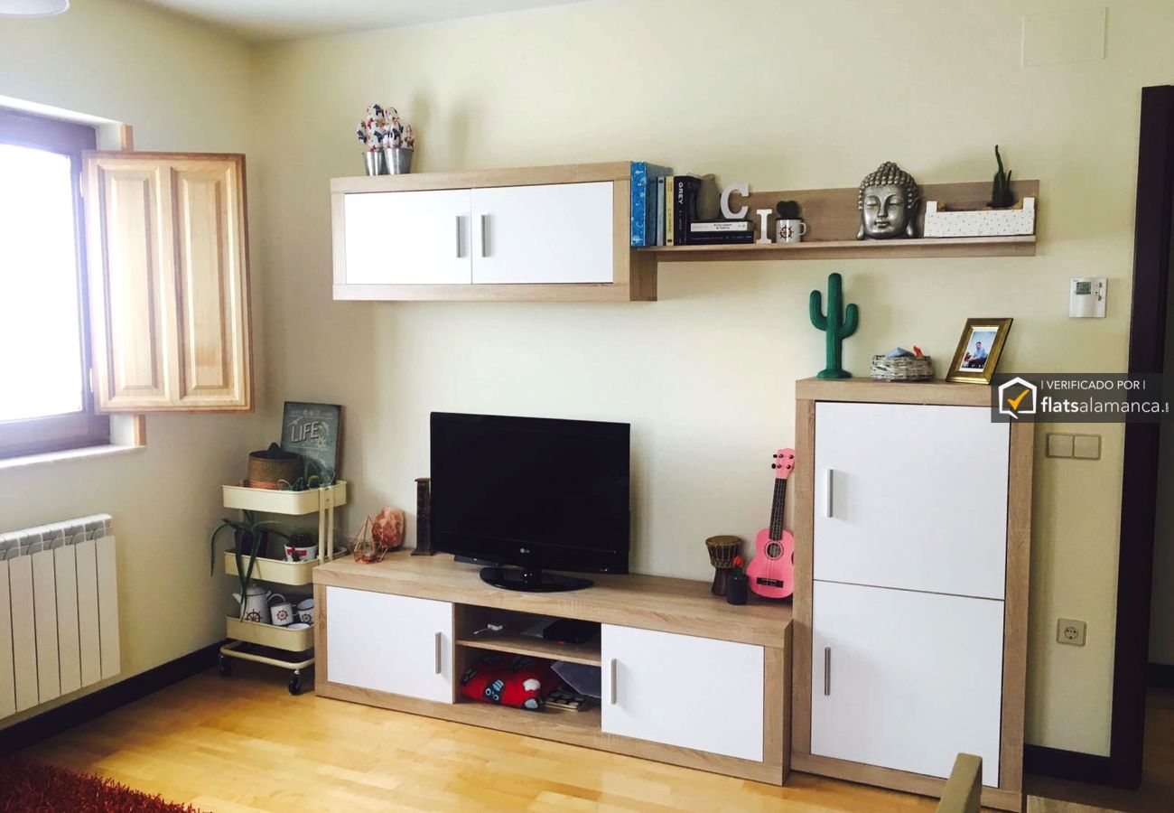 Flat in Salamanca - PISO 2 DORMITORIOS ZONA HOSPITALES ALSA07-002 Flat in Salamanca - PISO 2 DORMITORIOS ZONA HOSPITALES ALSA07-002