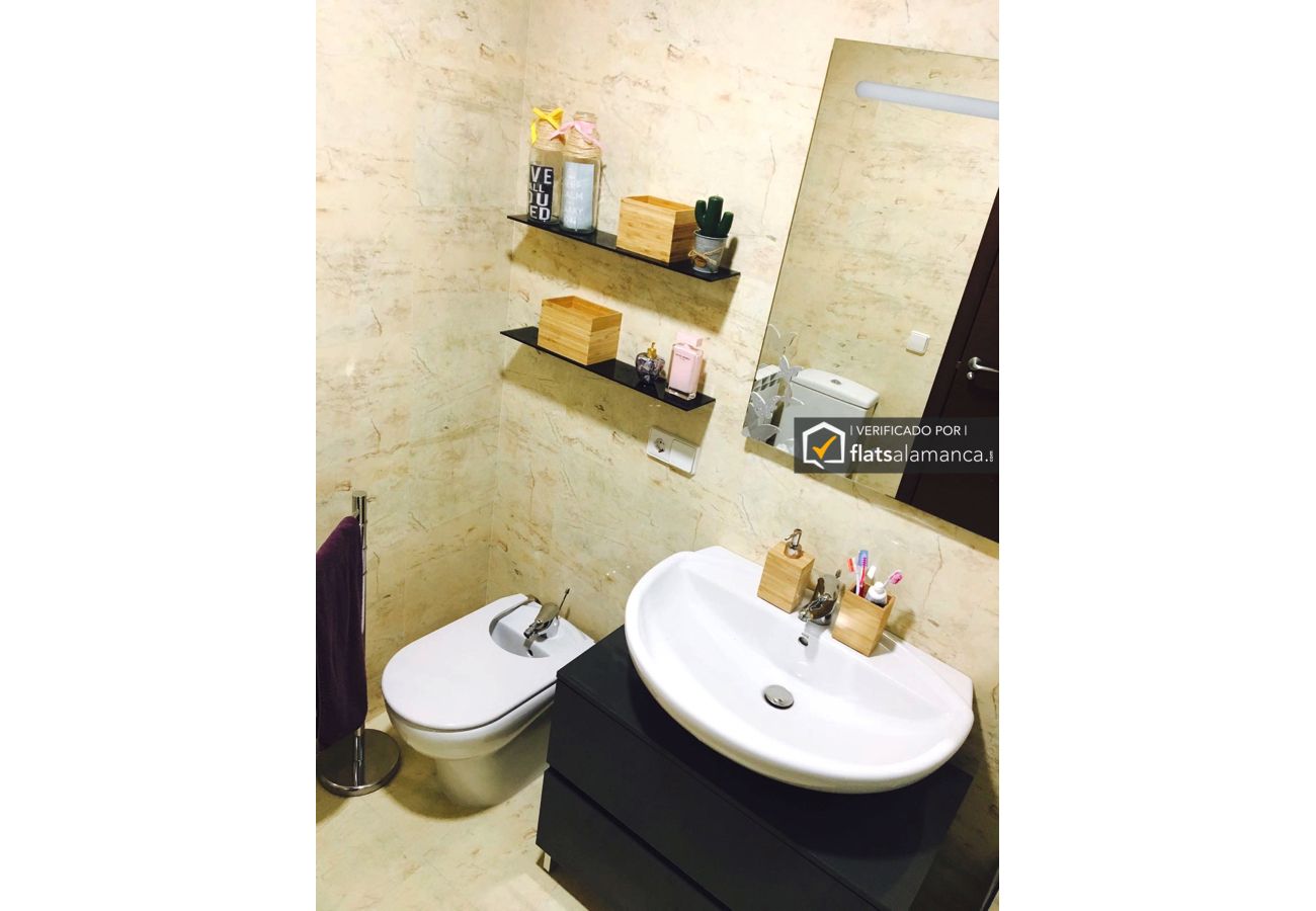Flat in Salamanca - PISO 2 DORMITORIOS ZONA HOSPITALES ALSA07-002 Flat in Salamanca - PISO 2 DORMITORIOS ZONA HOSPITALES ALSA07-002