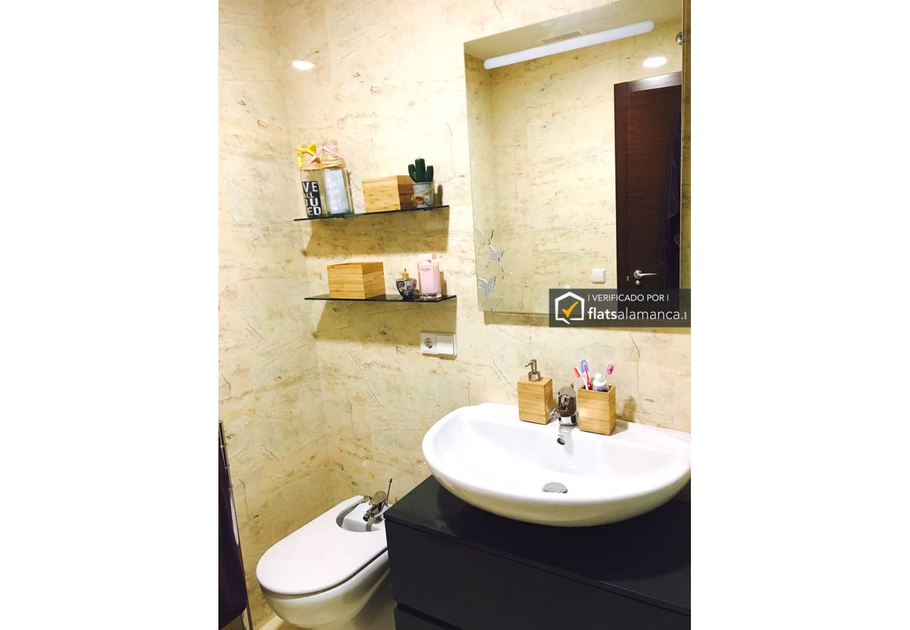 Flat in Salamanca - PISO 2 DORMITORIOS ZONA HOSPITALES ALSA07-002 Flat in Salamanca - PISO 2 DORMITORIOS ZONA HOSPITALES ALSA07-002