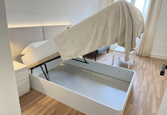 Rent by room in Salamanca - | Habitación Rua 2 | Exterior | Baño Compartido | Rent by room in Salamanca - | Habitación Rua 2 | Exterior | Baño Compartido |