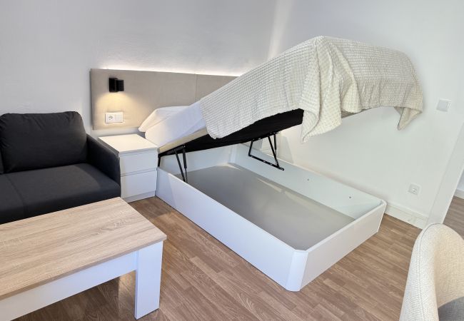 Rent by room in Salamanca - | Habitacion Rua 3 | Interior | Baño Compartido | Rent by room in Salamanca - | Habitacion Rua 3 | Interior | Baño Compartido |