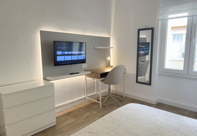 Rent by room in Salamanca - | Habitacion Rua 4 | Interior | Baño Compartido  Rent by room in Salamanca - | Habitacion Rua 4 | Interior | Baño Compartido