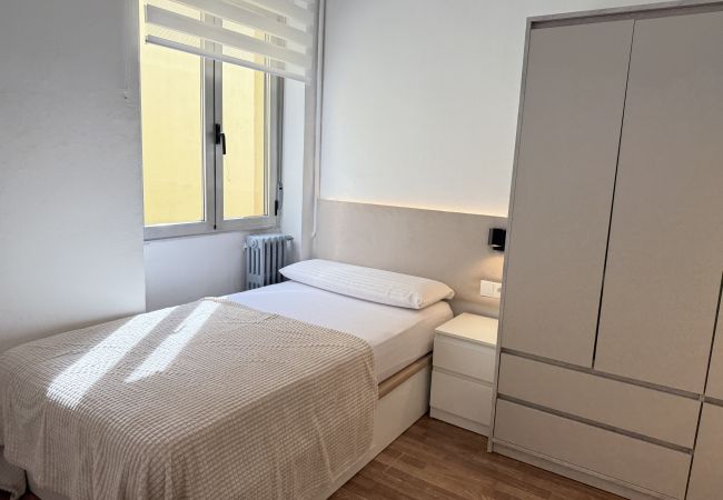 Rent by room in Salamanca - | Habitacion Rua 6 | Interior | Baño Privado Rent by room in Salamanca - | Habitacion Rua 6 | Interior | Baño Privado