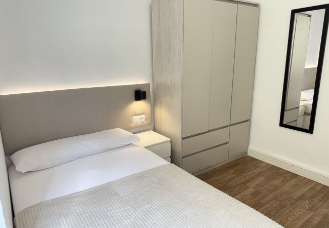 Rent by room in Salamanca - | Habitacion Rua H7 | Interior | Baño Privado Rent by room in Salamanca - | Habitacion Rua H7 | Interior | Baño Privado