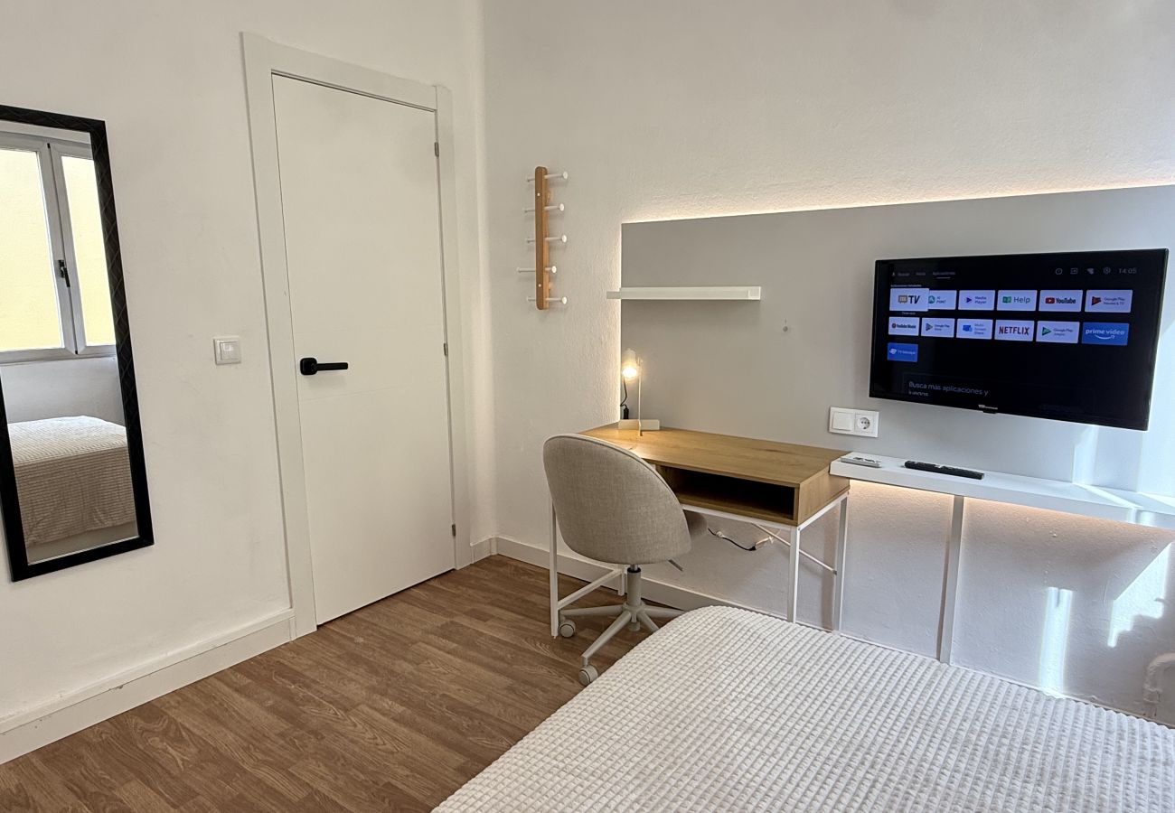 Rent by room in Salamanca - | Habitacion Rua H7 | Interior | Baño Privado Rent by room in Salamanca - | Habitacion Rua H7 | Interior | Baño Privado