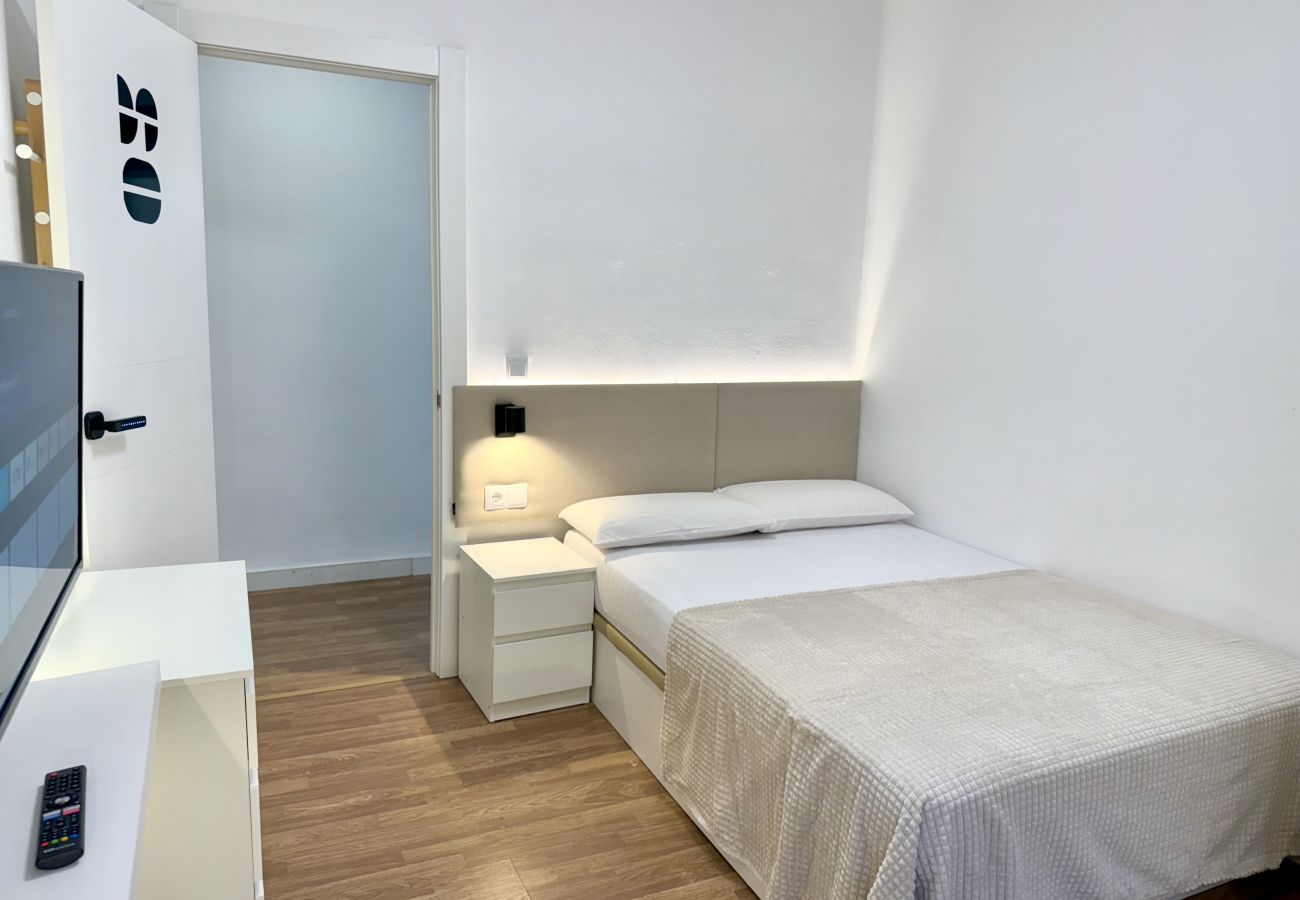 Rent by room in Salamanca - | Habitacion Rua 5 | Interior | Baño Compartido