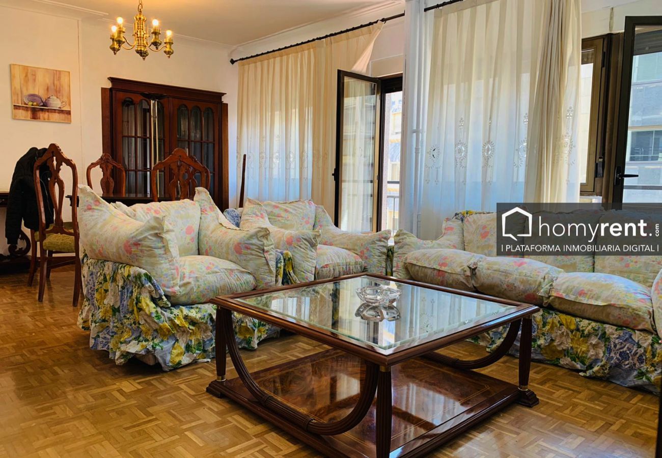 Flat in Salamanca - Piso de 4 Dormitorios Torres Villarroel ALSA09-014