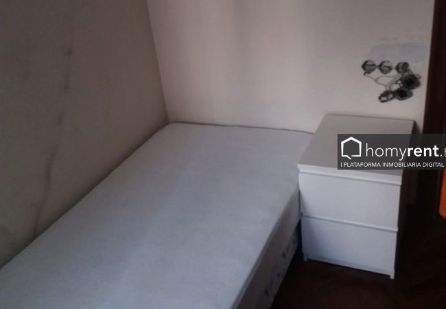 Flat in Salamanca - ALSA08-007-T PISO 4 DORMITORIOS CON SERVICIOS CENT Flat in Salamanca - ALSA08-007-T PISO 4 DORMITORIOS CON SERVICIOS CENT