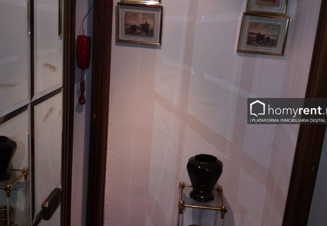Flat in Salamanca - ALSA08-007-T PISO 4 DORMITORIOS CON SERVICIOS CENT Flat in Salamanca - ALSA08-007-T PISO 4 DORMITORIOS CON SERVICIOS CENT