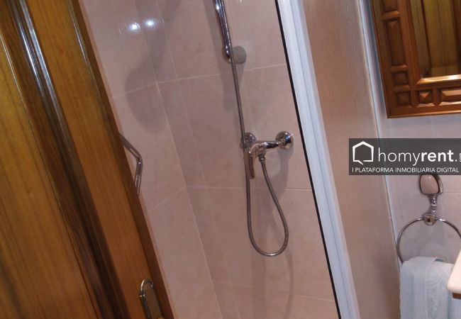 Flat in Salamanca - ALSA08-007-T PISO 4 DORMITORIOS CON SERVICIOS CENT Flat in Salamanca - ALSA08-007-T PISO 4 DORMITORIOS CON SERVICIOS CENT