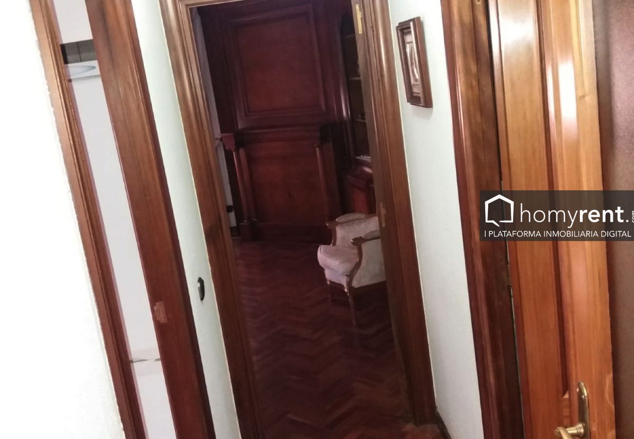 Flat in Salamanca - ALSA08-007-T PISO 4 DORMITORIOS CON SERVICIOS CENT Flat in Salamanca - ALSA08-007-T PISO 4 DORMITORIOS CON SERVICIOS CENT