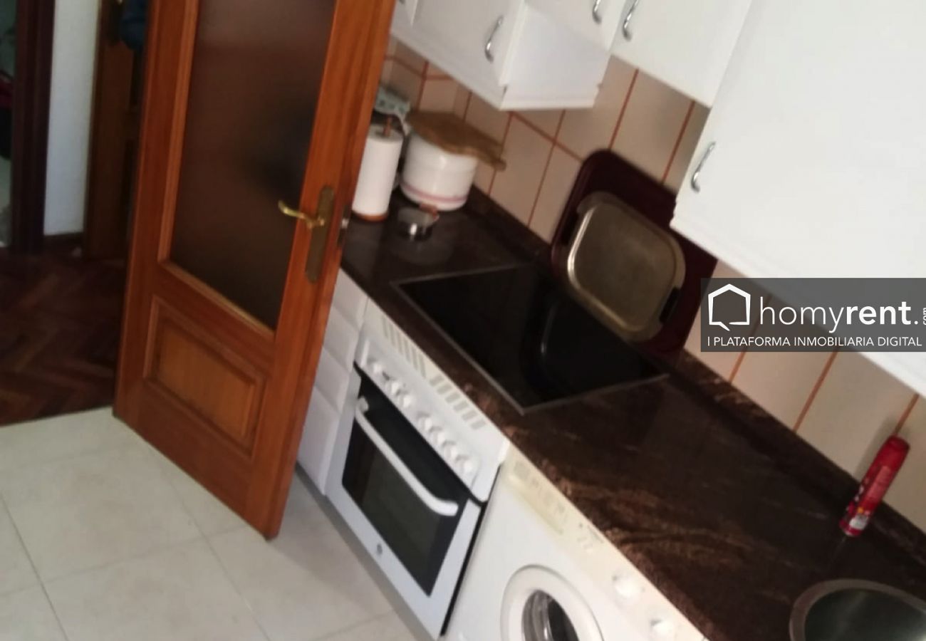 Flat in Salamanca - ALSA08-007-T PISO 4 DORMITORIOS CON SERVICIOS CENT Flat in Salamanca - ALSA08-007-T PISO 4 DORMITORIOS CON SERVICIOS CENT