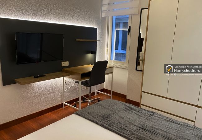Rent by room in Salamanca - | Habitación España 1H5 | Interior | Baño Privado  Rent by room in Salamanca - | Habitación España 1H5 | Interior | Baño Privado