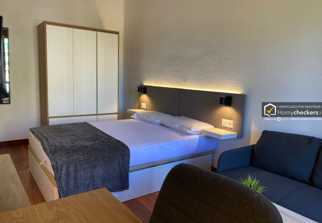 Rent by room in Salamanca - | Habitación España 1H1 | Exterior | Baño Comparti Rent by room in Salamanca - | Habitación España 1H1 | Exterior | Baño Comparti