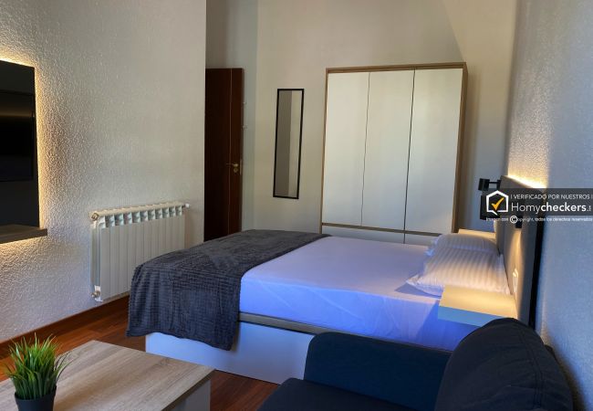 Rent by room in Salamanca - | Habitación España 1H1 | Exterior | Baño Comparti Rent by room in Salamanca - | Habitación España 1H1 | Exterior | Baño Comparti