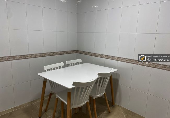 Rent by room in Salamanca - | Habitación España 1H4 | Interior | Baño Comparti Rent by room in Salamanca - | Habitación España 1H4 | Interior | Baño Comparti