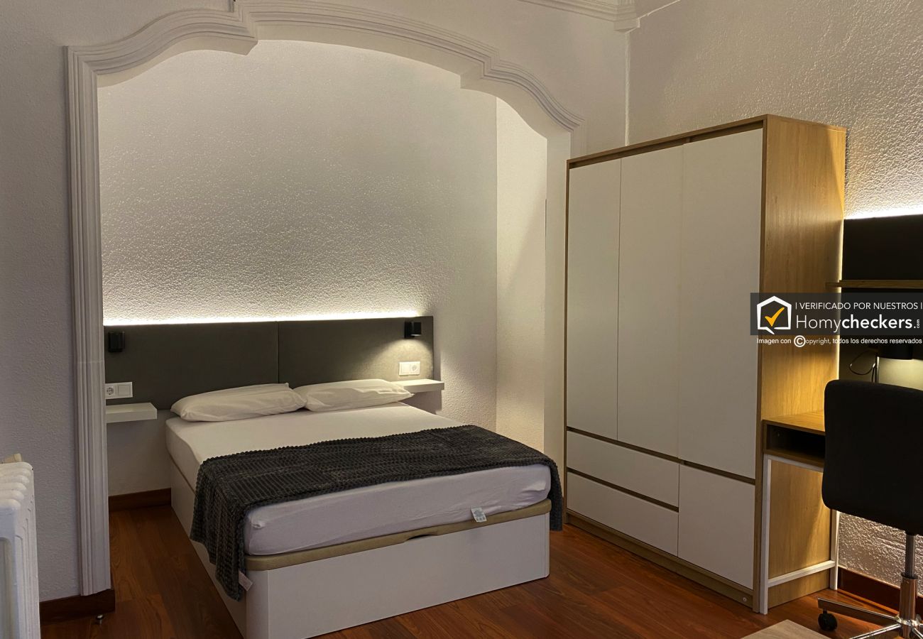 Rent by room in Salamanca - | Habitación España 1H4 | Interior | Baño Comparti