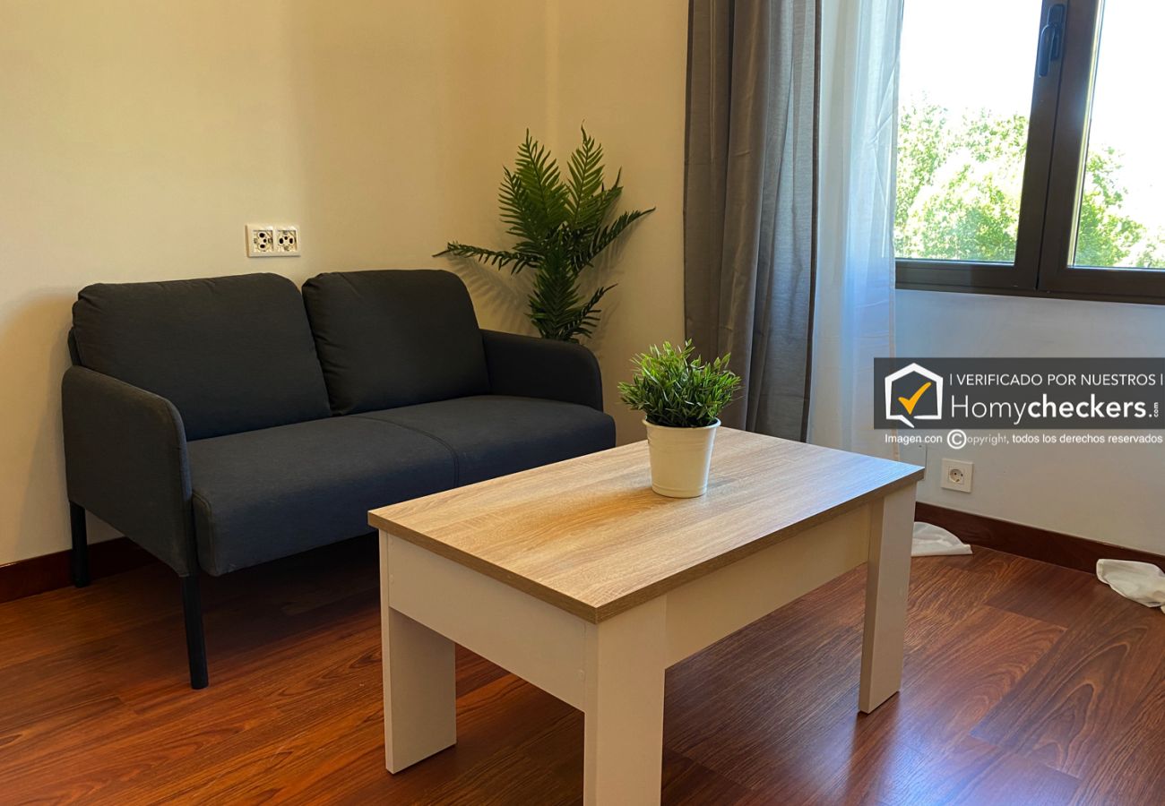 Rent by room in Salamanca - | Habitación España 2H1 | Exterior | Baño Comparti Rent by room in Salamanca - | Habitación España 2H1 | Exterior | Baño Comparti