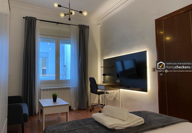 Rent by room in Salamanca - | Habitación España 2H4 | Interior | Baño Comparti Rent by room in Salamanca - | Habitación España 2H4 | Interior | Baño Comparti