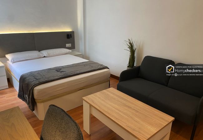 Rent by room in Salamanca - | Habitación Rector 1H3 | Interior | Baño Comparti Rent by room in Salamanca - | Habitación Rector 1H3 | Interior | Baño Comparti