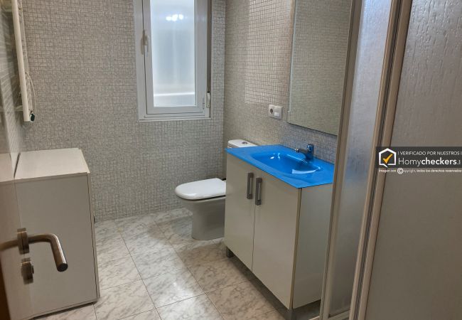 Rent by room in Salamanca - | Habitación Rector BH1 | Exterior | Baño Comparti Rent by room in Salamanca - | Habitación Rector BH1 | Exterior | Baño Comparti