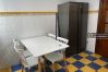 Rent by room in Salamanca - | Habitación Rector 1H5 | Interior | Baño Comparti Rent by room in Salamanca - | Habitación Rector 1H5 | Interior | Baño Comparti