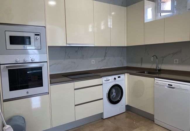 Rent by room in Salamanca - | Habitación España 3H1 | Exterior | Baño Comparti Rent by room in Salamanca - | Habitación España 3H1 | Exterior | Baño Comparti