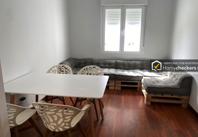 Rent by room in Salamanca - | Habitación España 3H6 | Interior | Baño Privado  Rent by room in Salamanca - | Habitación España 3H6 | Interior | Baño Privado