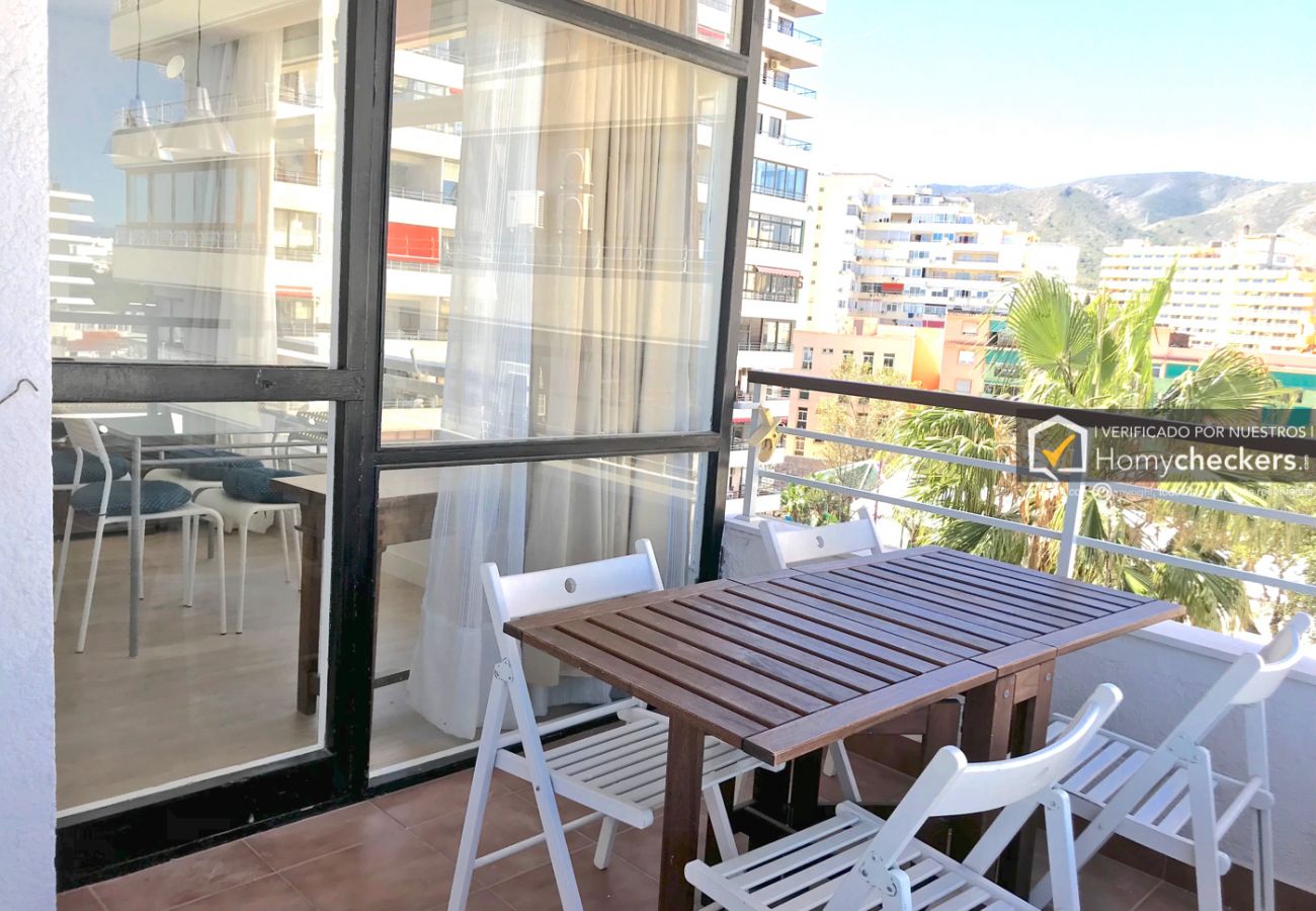 Apartment in Torremolinos - HOMYFLAT NOGALERA, CON PISCINA Y GARAJE, CENTRO TO
