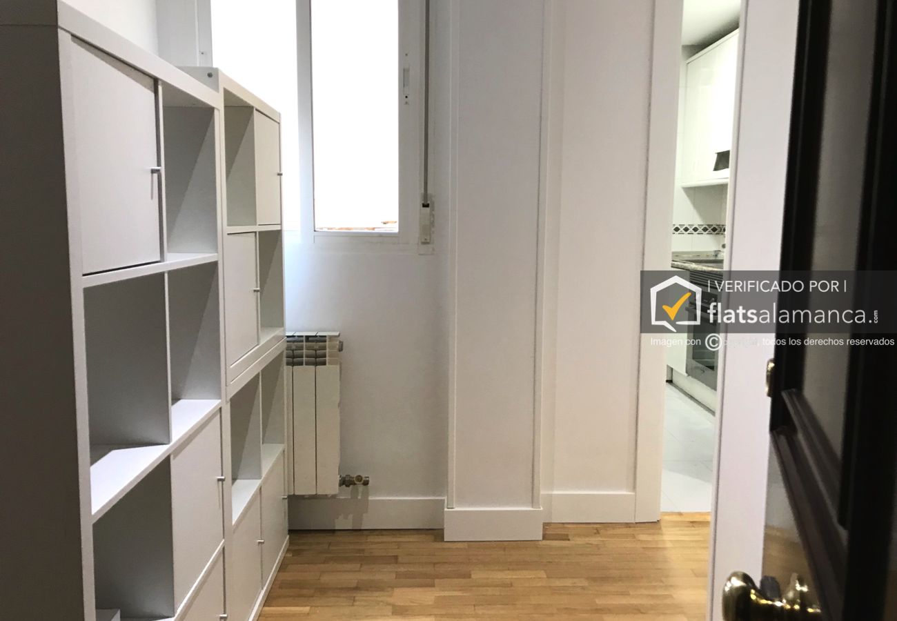 Apartment in Salamanca - Plaza Mayor Coliseum | 2 |