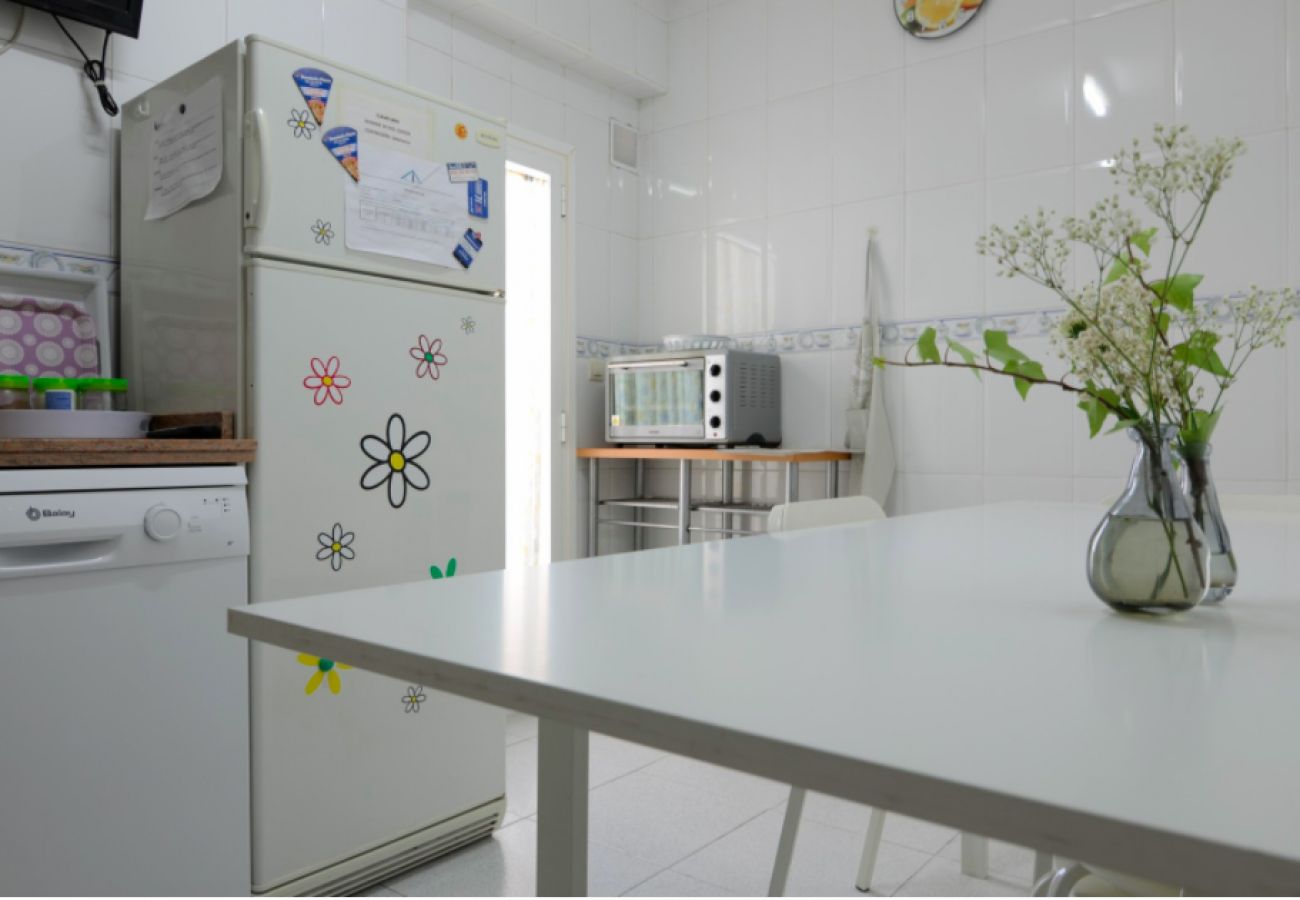 Apartment in Salamanca - APTO EDISSON 3 DORMITORIOS