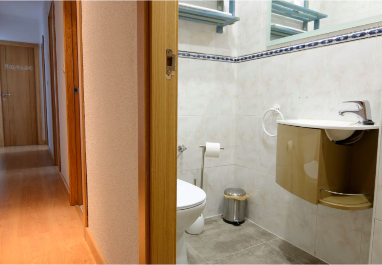 Apartment in Salamanca - APTO EDISSON 3 DORMITORIOS