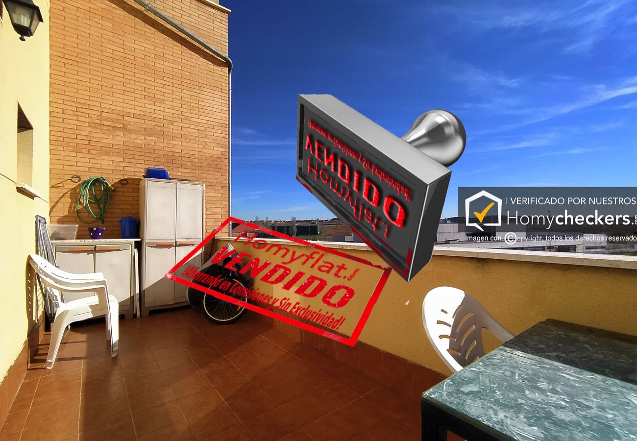 Piso en Carbajosa de la Sagrada - Duplex con terraza en Carbajosa V37188-003-T