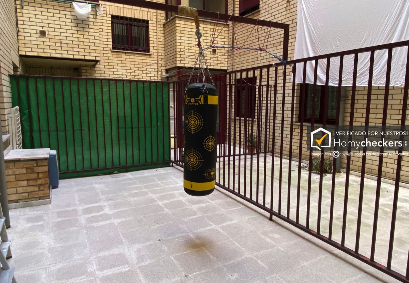 Piso en Salamanca - PISO 3 DORMITORIOS MONTESINO VSA41-006-T
