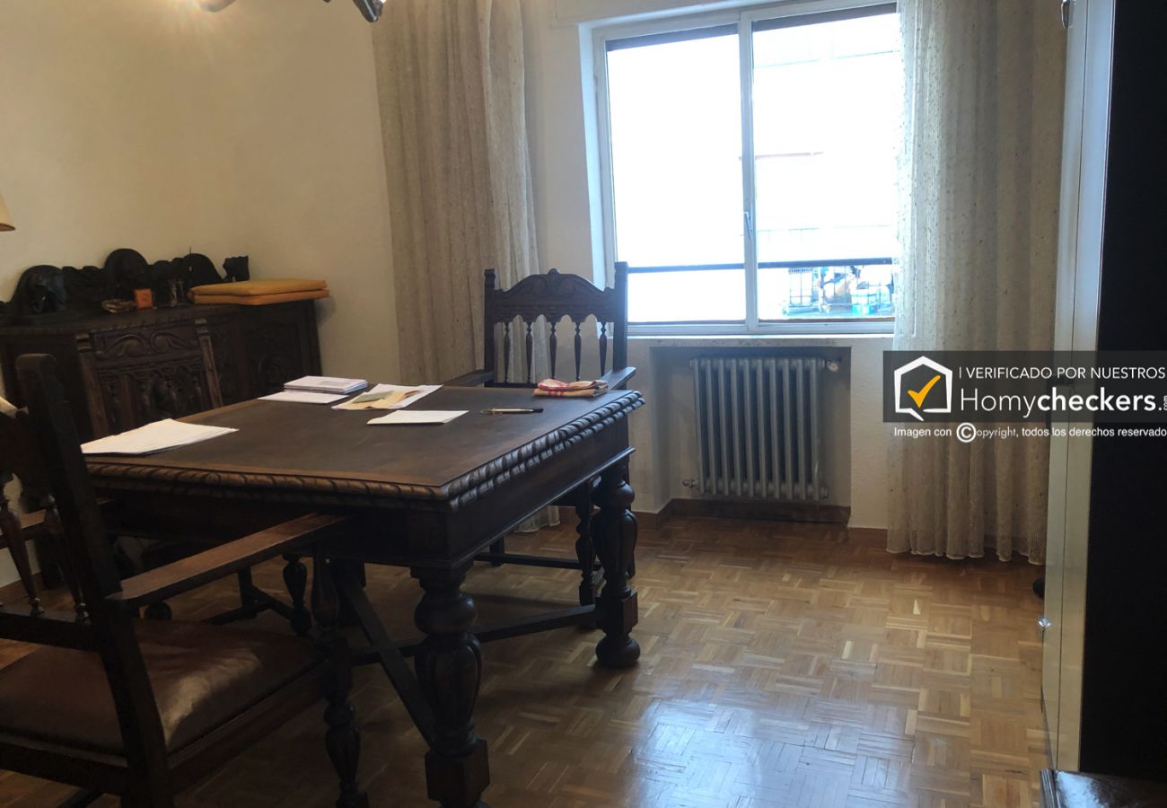 Piso en Salamanca - PISO CANALEJAS 4 DORMITORIOS VSA10-001-T